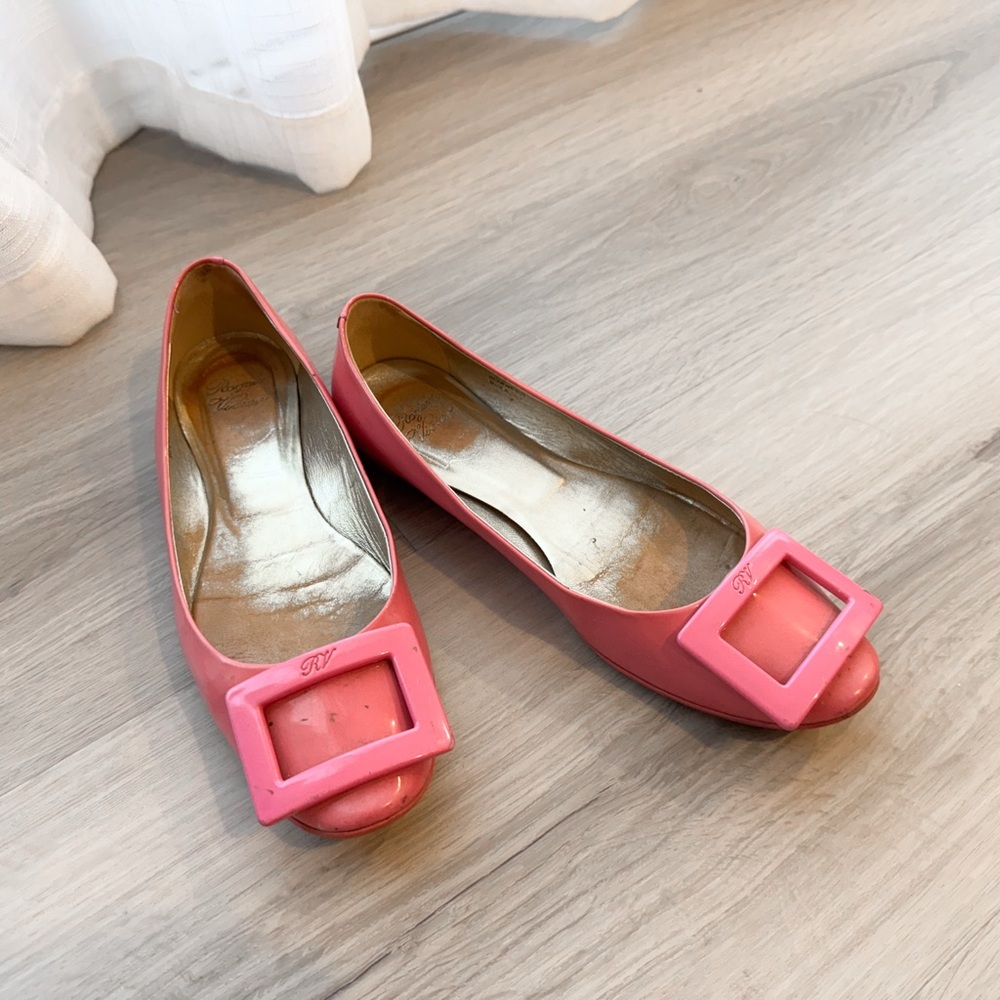 Authentic Roger Vivier Pink Gommette Flats